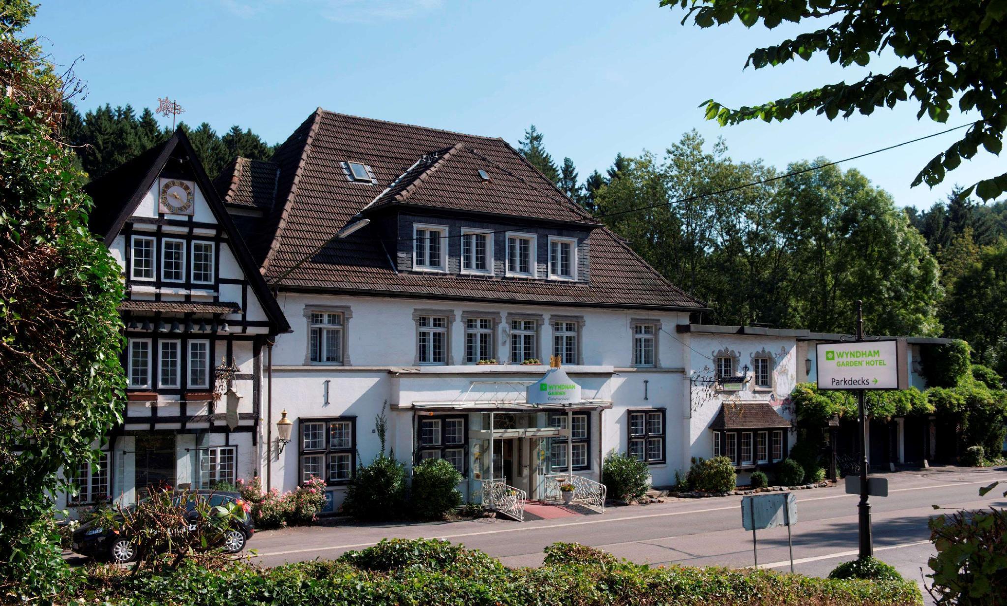 Wyndham Garden Gummersbach Hotel Exterior photo